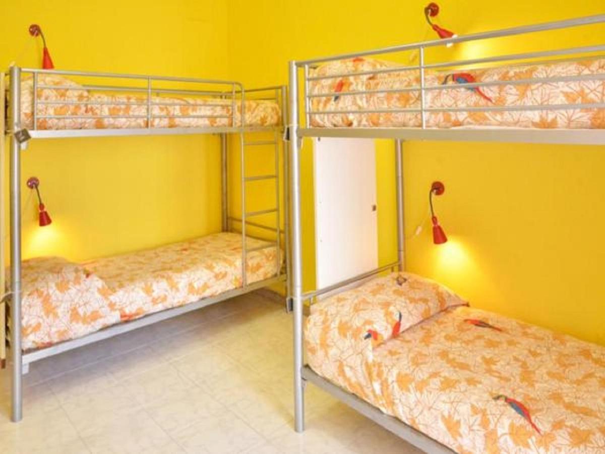 Gianni House Backpackers Hostel Giardini Naxos Εξωτερικό φωτογραφία
