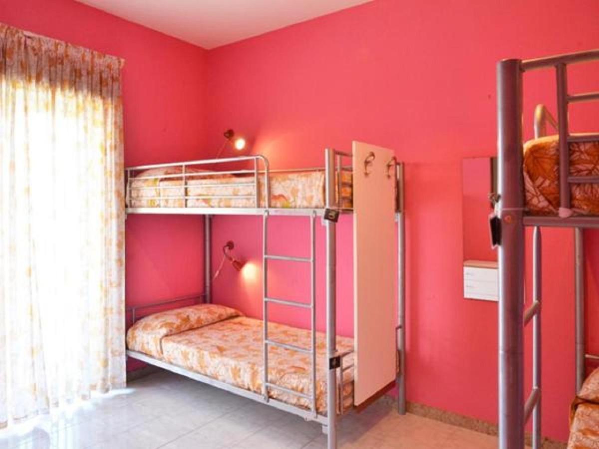 Gianni House Backpackers Hostel Giardini Naxos Εξωτερικό φωτογραφία