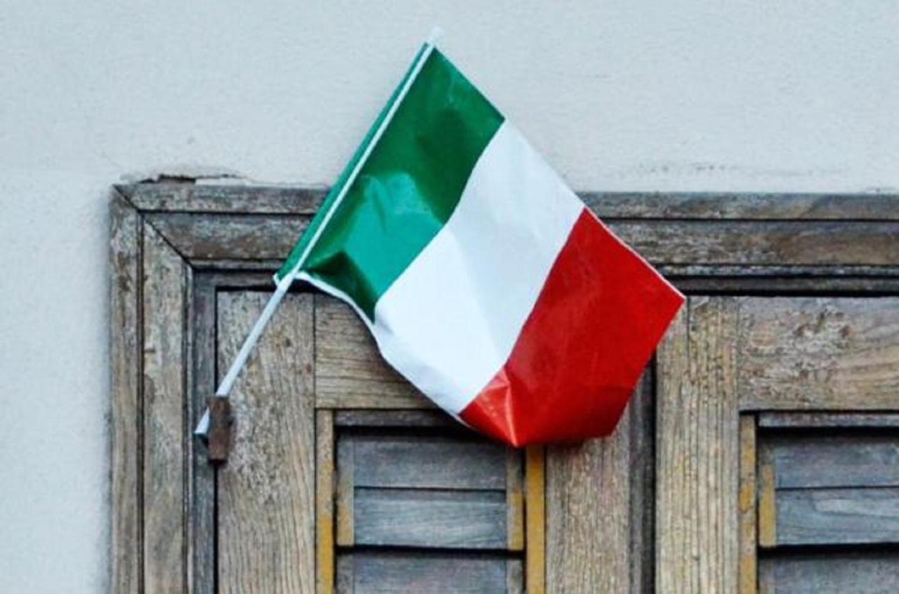 Gianni House Backpackers Hostel Giardini Naxos Εξωτερικό φωτογραφία