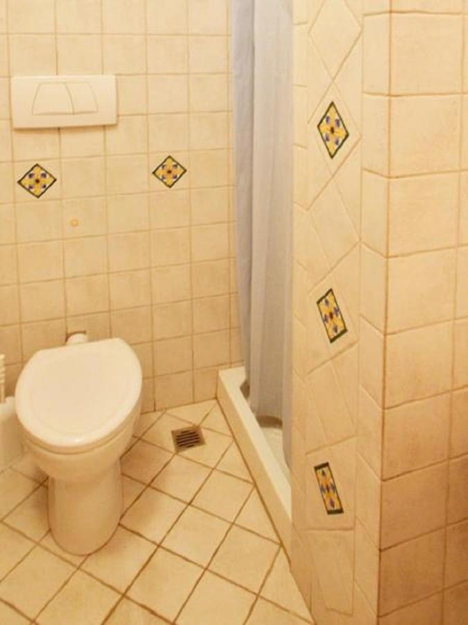 Gianni House Backpackers Hostel Giardini Naxos Εξωτερικό φωτογραφία
