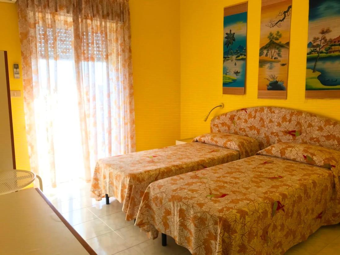 Gianni House Backpackers Hostel Giardini Naxos Εξωτερικό φωτογραφία